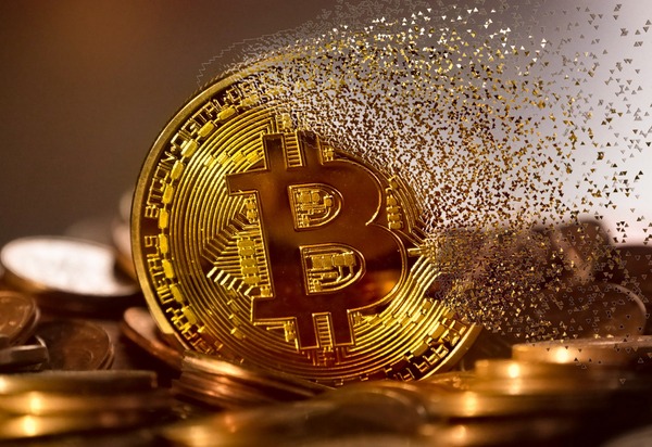 La caída del bitcoin es ya el quinto mayor colapso financiero de todos los tiempos | Economía y Finanzas | 5Días