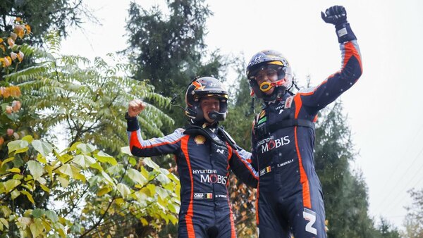 Neuville se impone en Japón con Zaldívar ganando la Power Stage en su clase