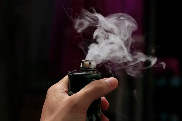Denuncian que la ley que prohíbe cigarrillos electrónicos en Panamá coarta la libertad - Mundo - ABC Color