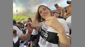 Crónica / Miss fue a celebrar frente a Para Uno con todo y ¡corona!