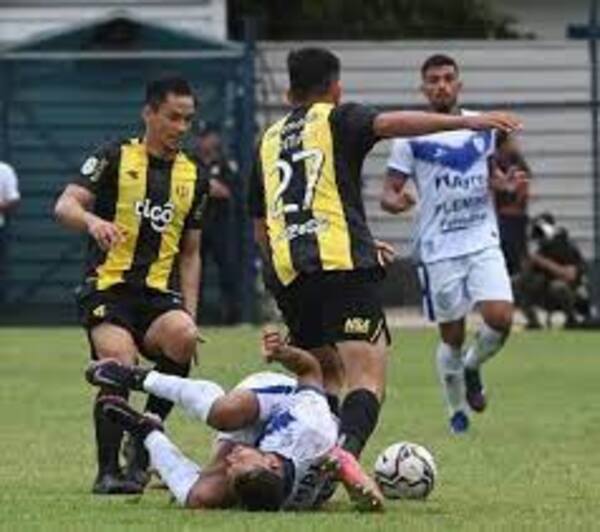 La V no es de la B, Ameliano se queda en primera