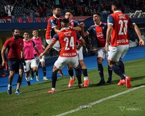 Cerro Porteño gana y sigue en carrera por el título | 1000 Noticias