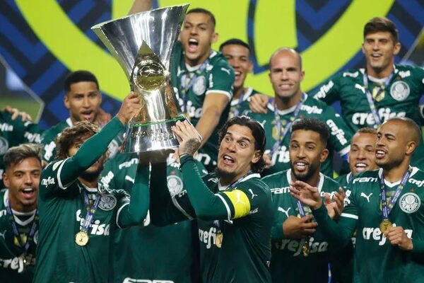 Paranaense, Mineiro y Fortaleza, a la Libertadores; Atl. Goianiense, al descenso - Fútbol Internacional - ABC Color