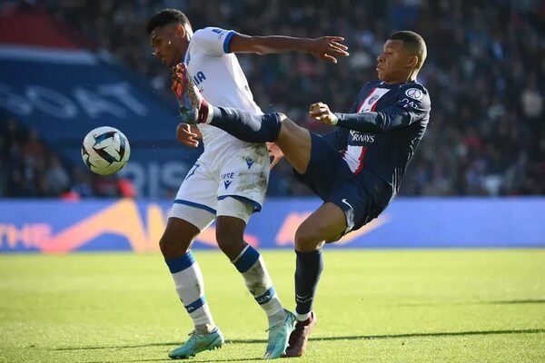 El París SG golea con sus estrellas en la Ligue 1 - Fútbol Internacional - ABC Color