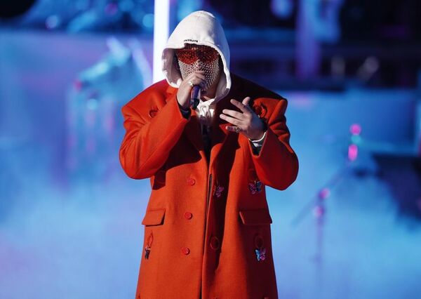 Policía estima unos 5.000 estafados en concierto de Bad Bunny