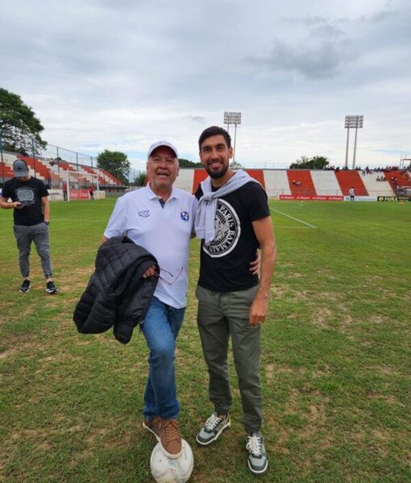 Lo que esperaba el rollo: habló Oscar Acosta sobre descenso de Sol de América