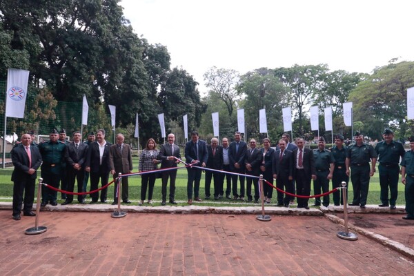 Inauguración de obras en el "Paseo de los Héroes" del Cuartel de la Victoria. - .::Agencia IP::.