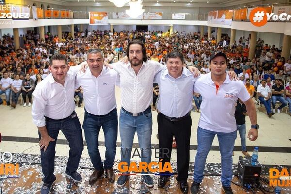 Candidatos de YoCreo realizan multitudinario evento en CDE - La Clave
