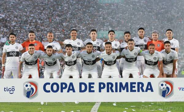 Crónica / Olimpia presume de los 26 campeones que subieron de sus formativas