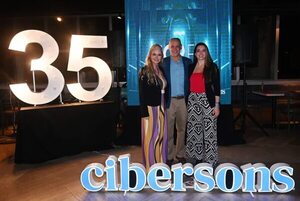 35 años de éxitos de Cibersons - Social Brand - ABC Color