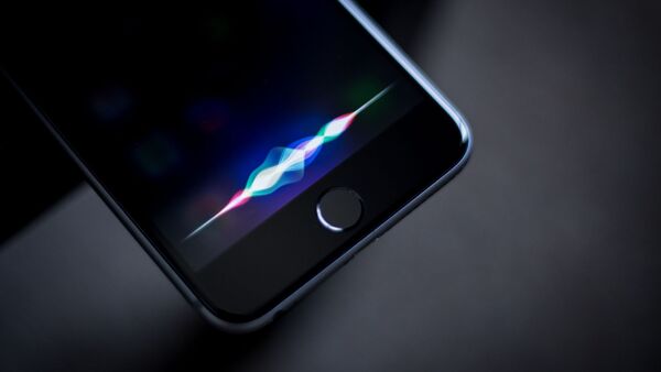 Diario HOY | Adiós al “Hey Siri”: Apple estaría planeando ajustes en su asistente de voz