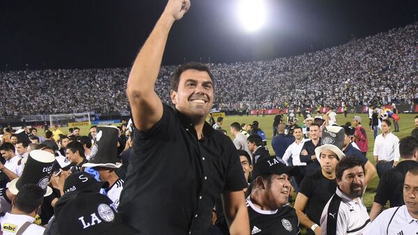 Marco Trovato responde a Miguel Cardona