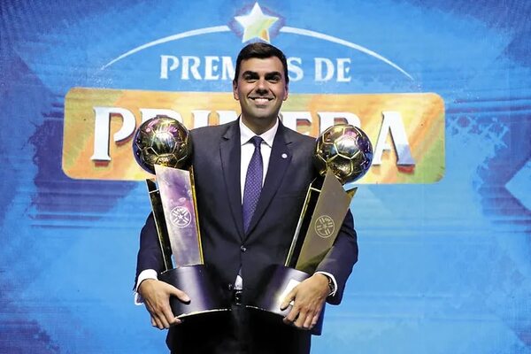 Socios de Olimpia demandaron a Marco Trovato por enriquecimiento ilícito y daño patrimonial - Olimpia - ABC Color
