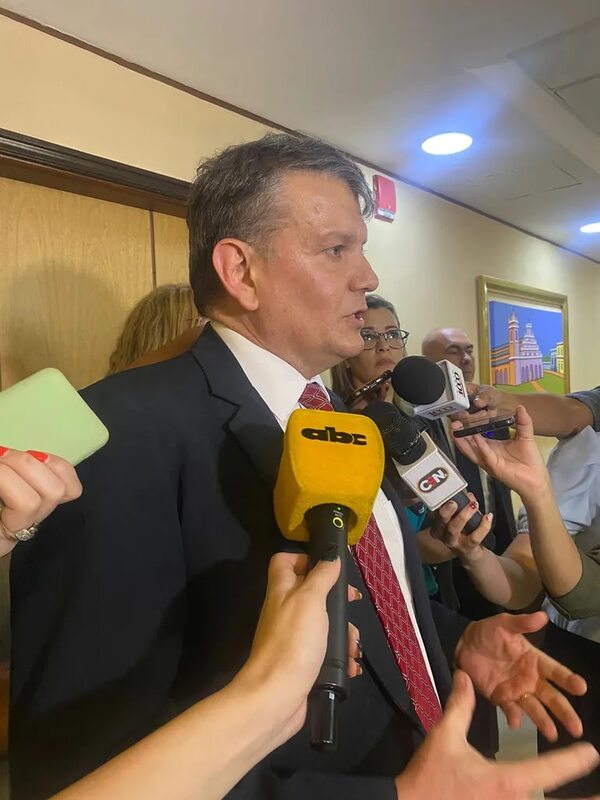 Docentes que utilizaron materiales sobre ideología de género serán sumariados, dicen desde el MEC - Nacionales - ABC Color