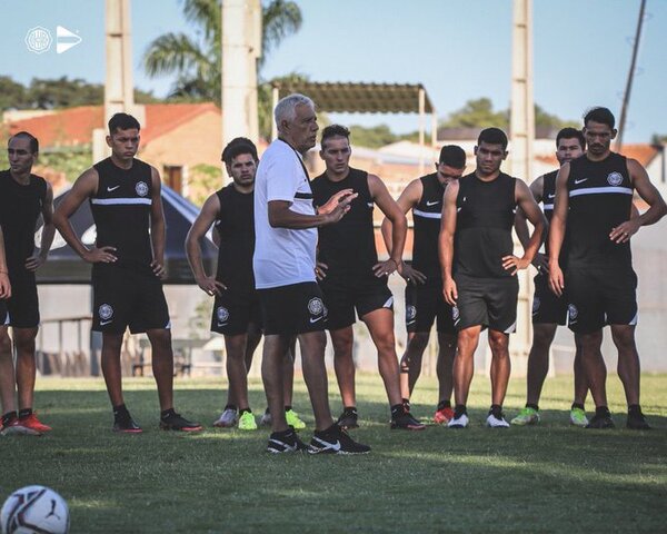 “La prohibición de contratar jugadores le vino muy bien para que los valores del Olimpia se pudiesen mostrar” | 1000 Noticias
