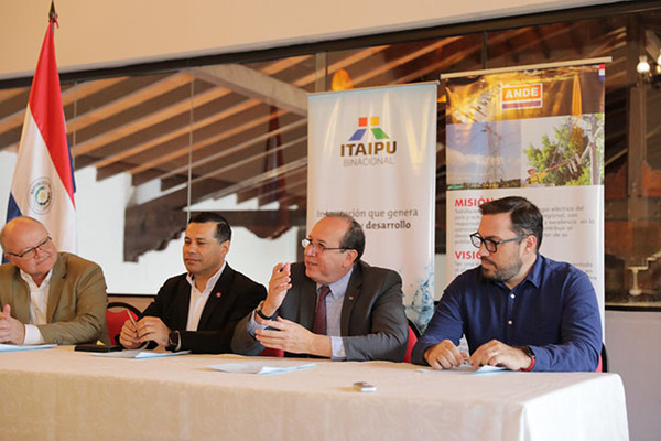 Con recursos de Itaipú la Ande adquirirá 8.000 transformadores de distribución | DIARIO PRIMERA PLANA