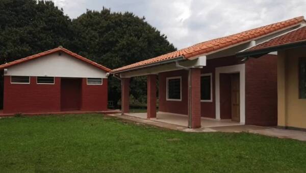 Crónica / ¡No aprenden más!: entraron a robar escuela y se llevaron montón de cosas
