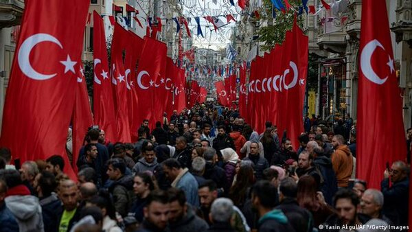 El fantasma de la censura asoma tras el atentado en Turquía