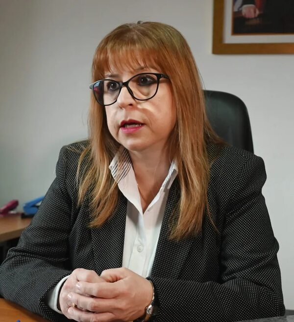 Conajzar mantiene contratos “provisorios” hace más de 20 años - Economía - ABC Color