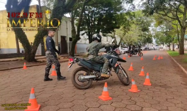Instructores del Grupo Lince realizan cursos tácticos motorizados - Radio Imperio