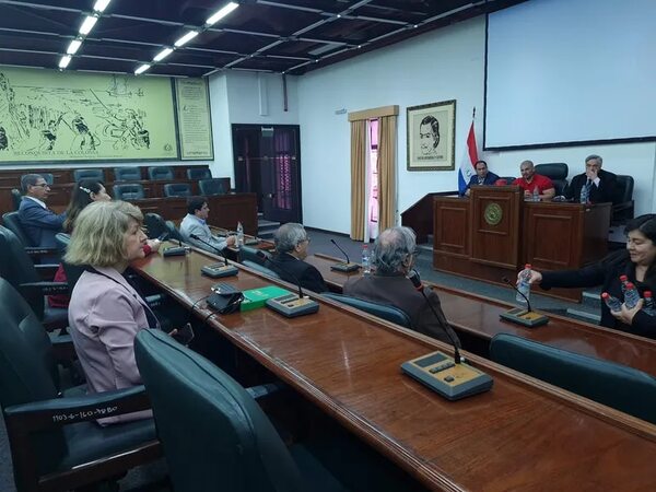 Gremios se adelantan a veto y piden el 100% de deducibilidad del IVA - Política - ABC Color