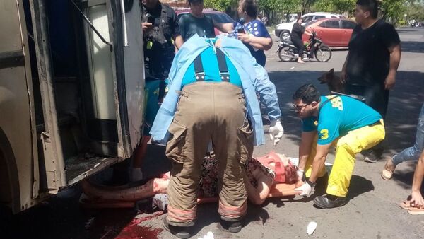 Mujer de 71 años fue arrollada por transporte público