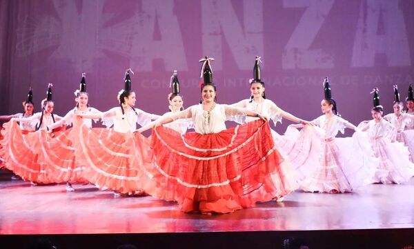 Diario HOY | Gala de danza “Un viaje por el mundo" en el Ignacio A. Pane