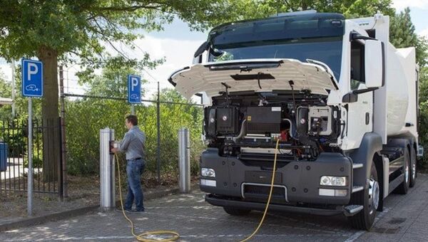 Sostenibile, el ambicioso proyecto de convertir los vehículos a híbridos o eléctricos
