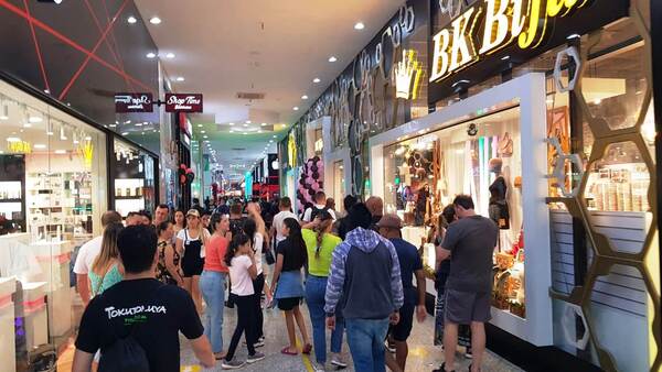 Black Friday 2022 mueve la economía de Ciudad del Este - La Clave