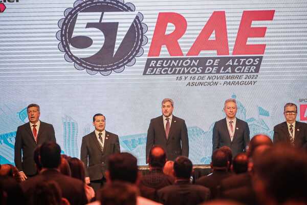 Ejecutivos del sector eléctrico se reúnen para avanzar hacia una Latinoamérica energéticamente integrada - .::Agencia IP::.