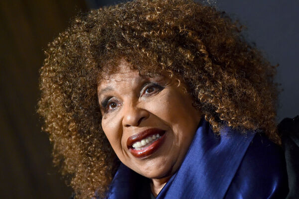 Diario HOY | La cantante Roberta Flack, diagnosticada con enfermedad de Lou Gehrig