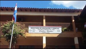 Detuvieron a dos hombres que robaron una escuela en Luque - Nacionales - ABC Color