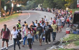 Crónica / “Ya la caravana de los promeseros...": esperan a 4 millones de devotos en Caacupé
