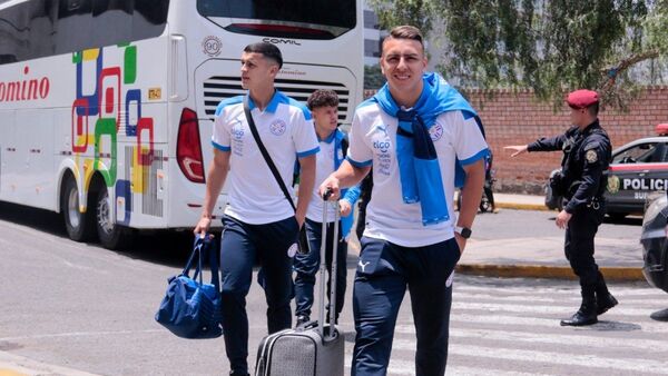 La Albirroja ya se encuentra en Lima