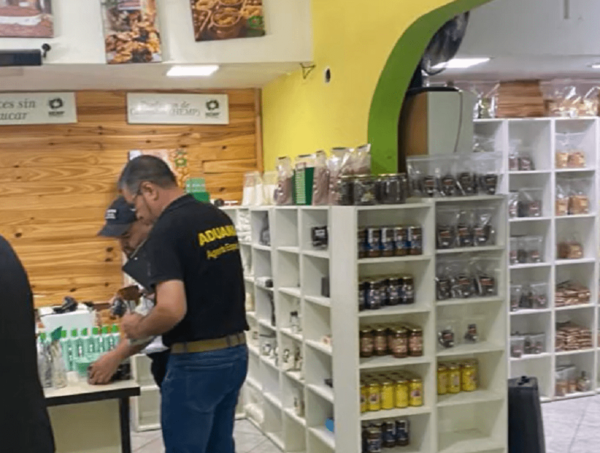 Allanan local por presuntamente comercializar productos no autorizados derivados del Cannabis · Radio Monumental 1080 AM