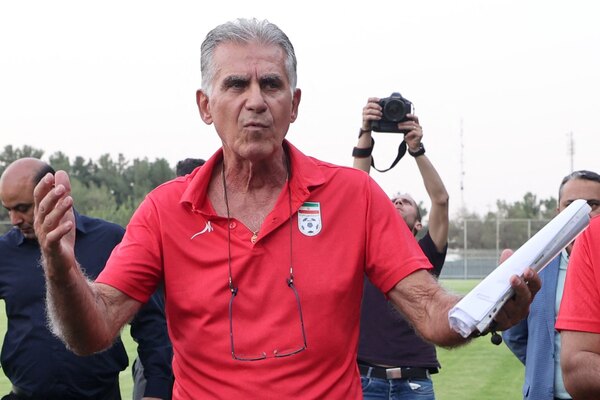 Los jugadores iraníes 'tienen derecho a expresarse', dice Queiroz