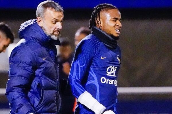 Caído de último momento: Christopher Nkunku se lesionó en la práctica y es baja en Francia