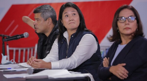 Diario HOY | Kenji Fujimori condenado a 4 años y medio de prisión por tráfico de influencias en Perú