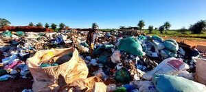 Encuentran a una recién nacida sin signos de vida en el vertedero municipal de San Ignacio, Misiones - Policiales - ABC Color