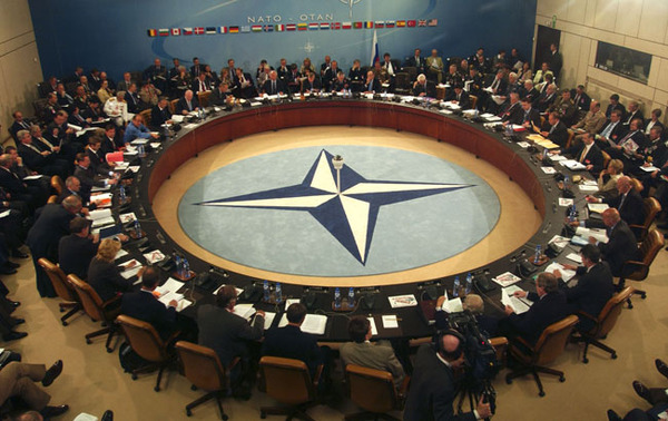 La OTAN convocó una reunión de emergencia para tratar el impacto de los misiles rusos en Polonia - ADN Digital