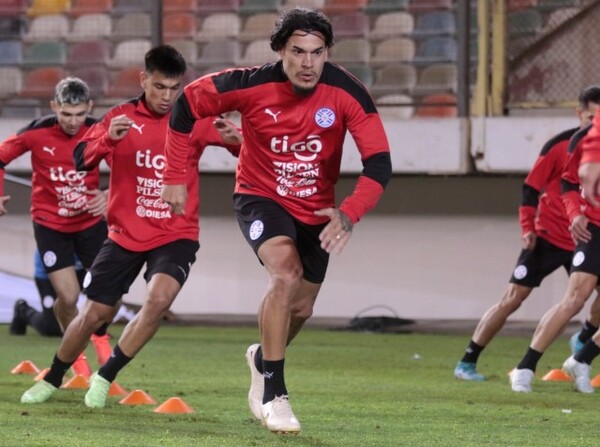 Listos para enfrentar a Perú - APF