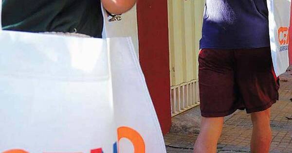 La Nación / Suspenden pagos a censistas tras publicación