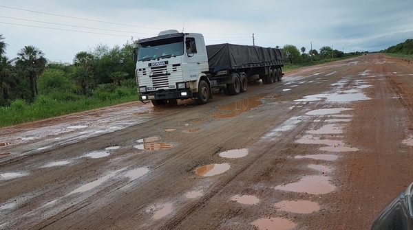 Vergonzoso lento avance de obras de reconstrucción de la Ruta Concepción-Pozo Colorado en dos frentes