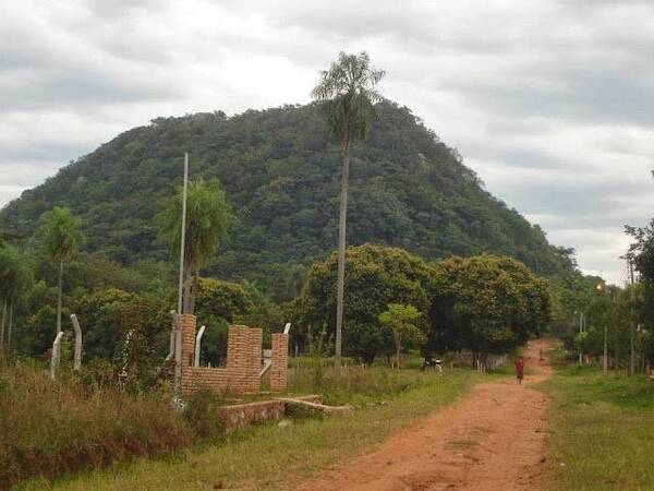 Crónica / Van al Cerro Cristo Rey ¡en busca del Jasy Jatere!