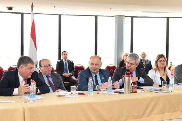 UNETIB celebra que lado paraguayo de la Itaipu Binacional integre mesa técnica - La Clave