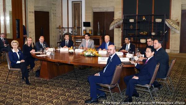 Líderes del G7 se reúnen "de emergencia" tras ataque en Polonia
