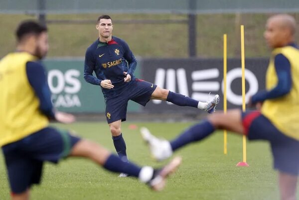 El detrás de escena de los momentos tensos de CR7 con Bruno Fernandes y João Cancelo - Mundial Qatar 2022 - ABC Color