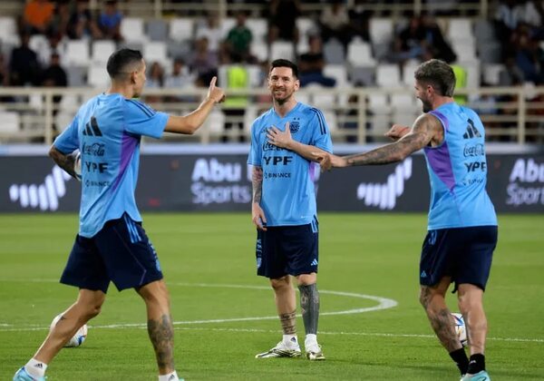 Vídeo: Así “vibra” Argentina la previa al debut en el Mundial de Qatar - Fútbol Internacional - ABC Color