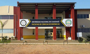 UNCA: ANEAES acredita carrera de Economía de la Facultad de Ciencias Económicas - OviedoPress