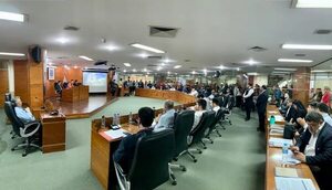Concejales de Asunción aprueban dos aumentos salariales por G. 26.000 millones - Nacionales - ABC Color